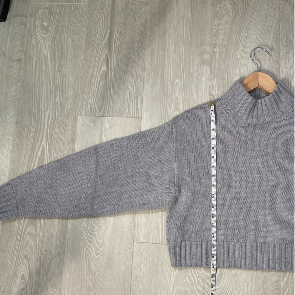 Aritzia Wilfred Free Harper Sweater Gray size Small - Picture 5 of 14